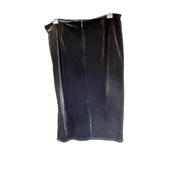 Topshop Crushed Velvet Skirt - Picture 2 of 6